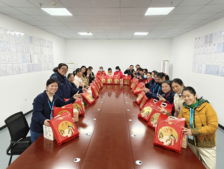 2024.3.8合影.png